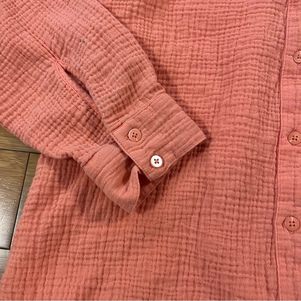 Splendid Soft Gauzey 100% Cotton Perfect Fit Button-Down Shirt in Melon Orange - Picture 5 of 10